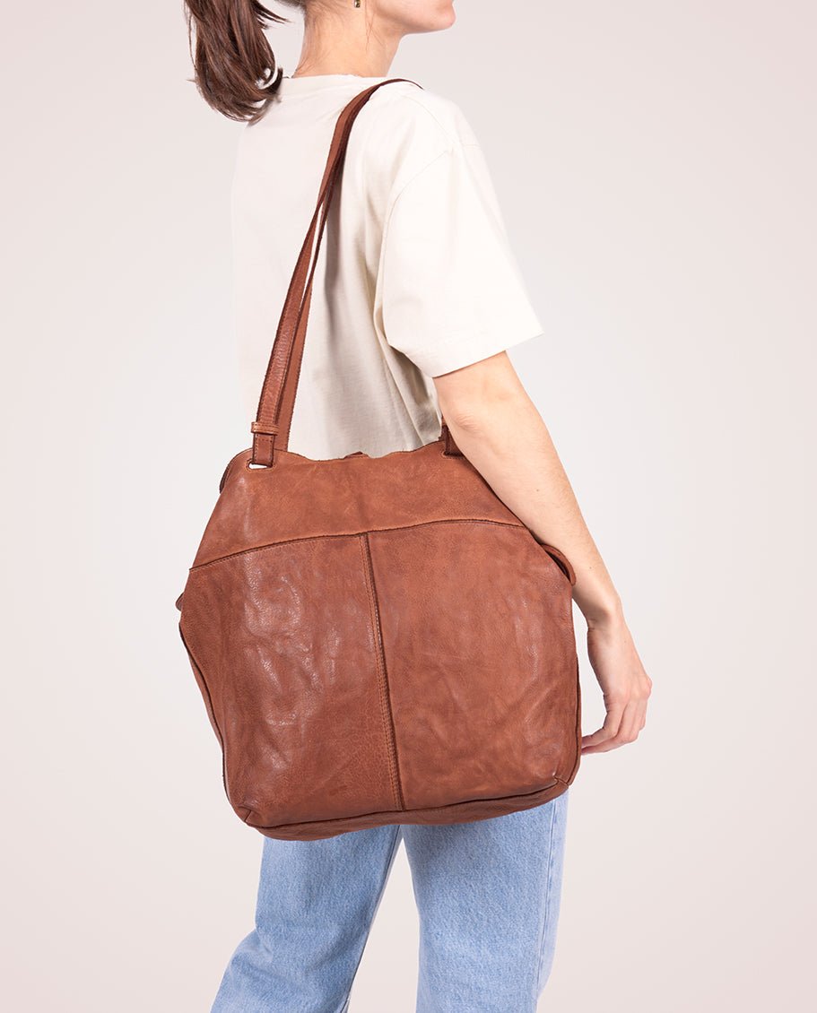 harolds-submarine-shopper-handtasche-schwarz-a4-rindleder image 2