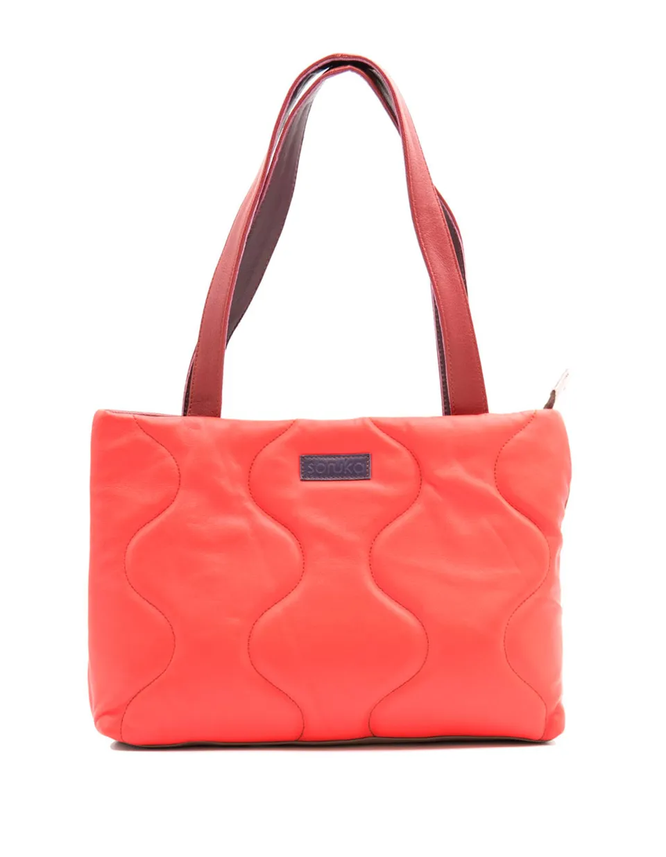 soruka-quilted-wavy-schultertasche-rot-29x32-5-cm-recycle-leder image 1