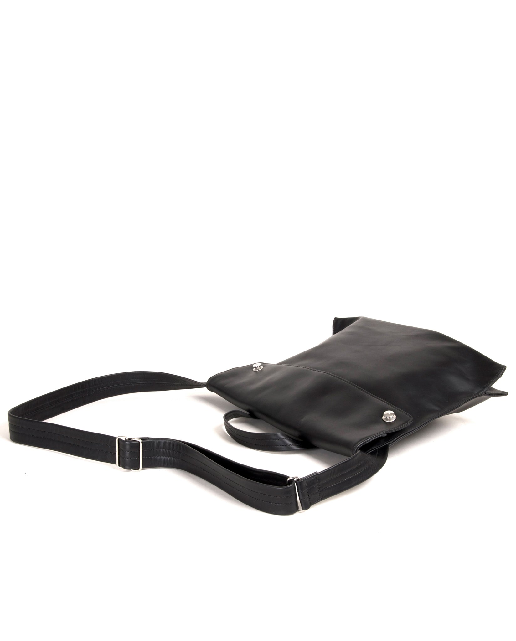 harolds-dothebag-cubicbag-messengerbag-small-kuriertasche-schwarz image 3
