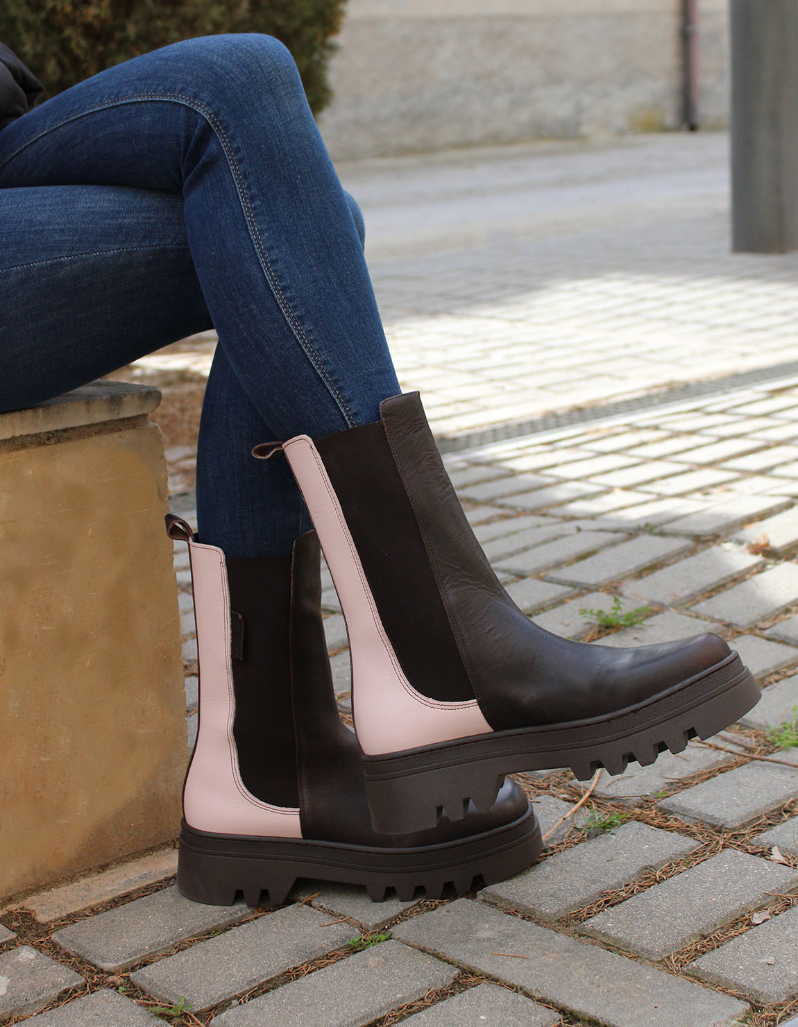 soruka-juno-stiefeletten-braun-pink-plateau-recycling-leder image 6