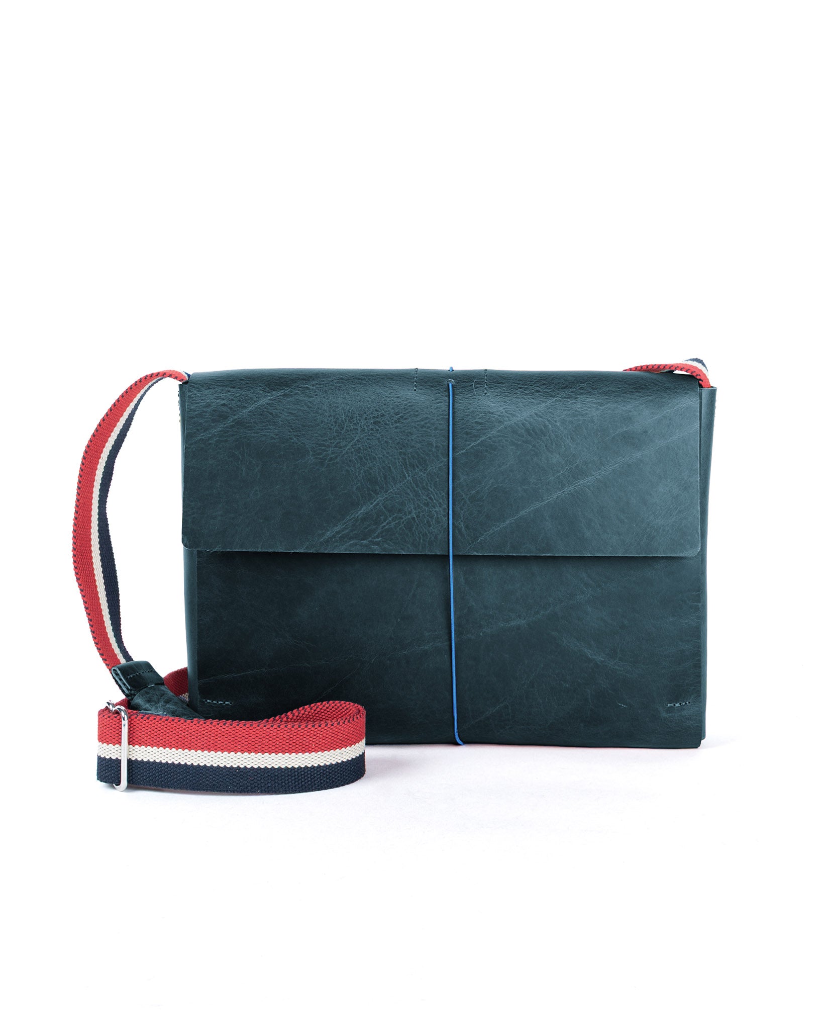 harolds-keeper-shoulderbag-l-schultertasche-schwarz-leder image 5
