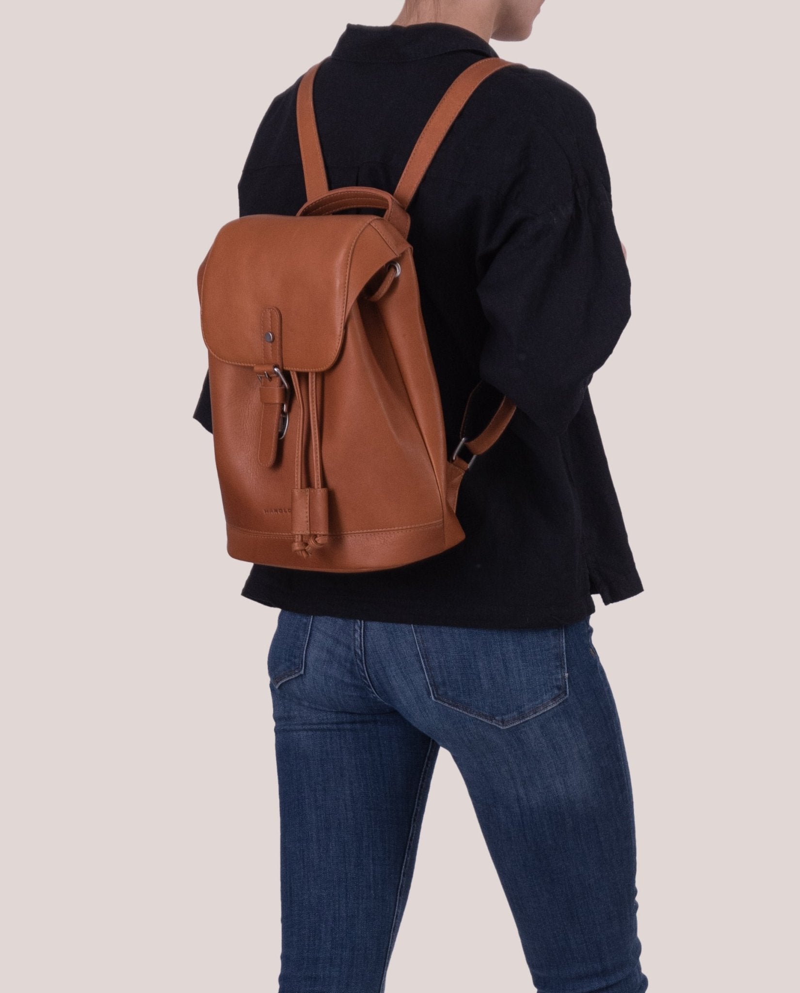 harolds-campo-backpack-s-rucksack-schwarz-vollrindleder image 2