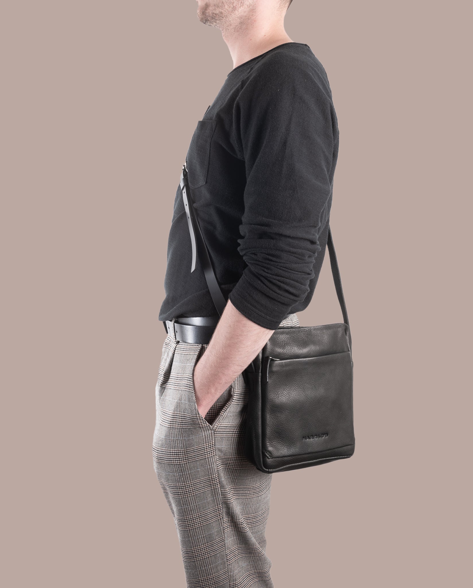 harolds-ivy-lane-crossbag-umh-ngetasche-schwarz-leder image 2