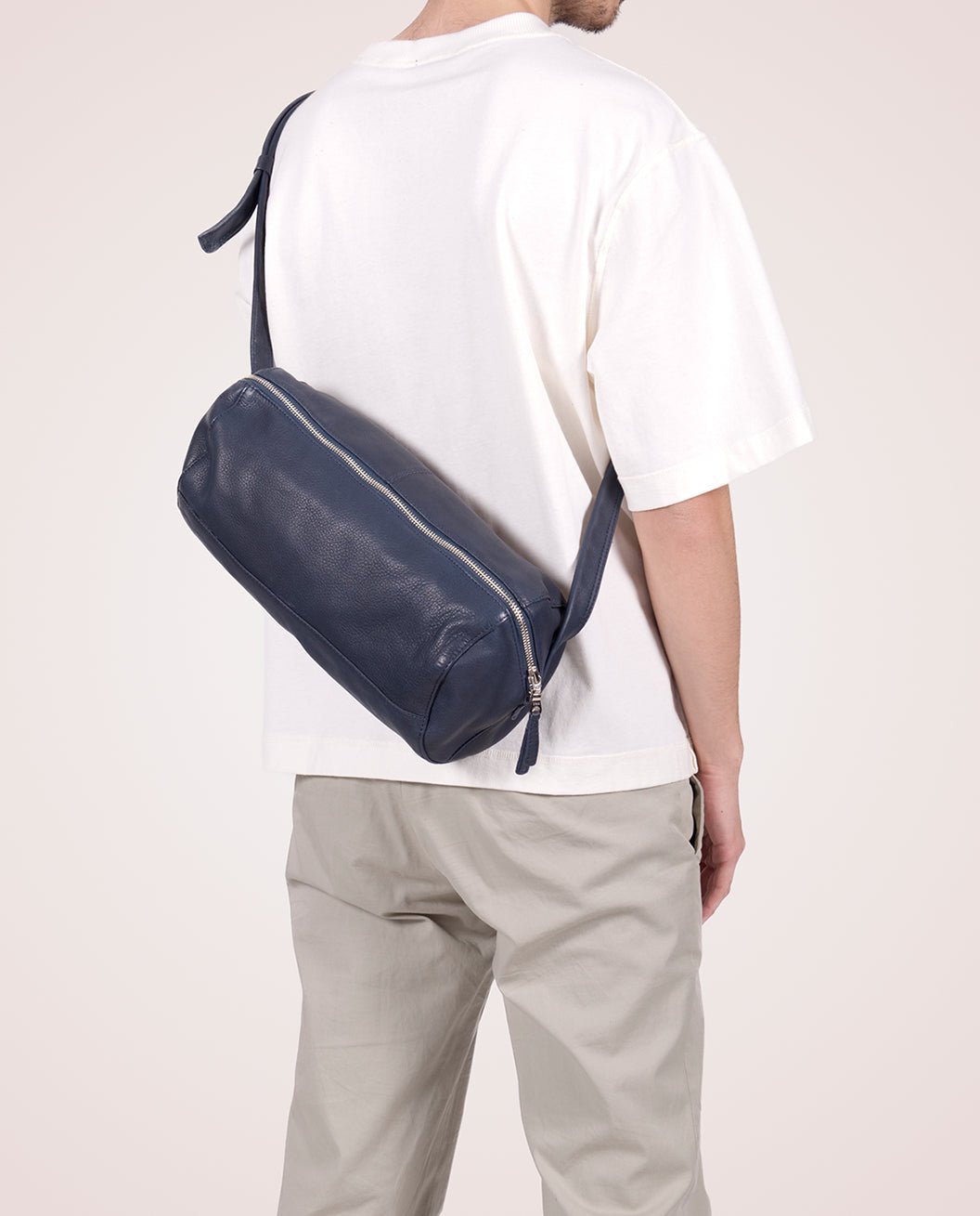 harolds-tube-tubebag-medium-handtasche-cognac-vaqueta-leder image 2