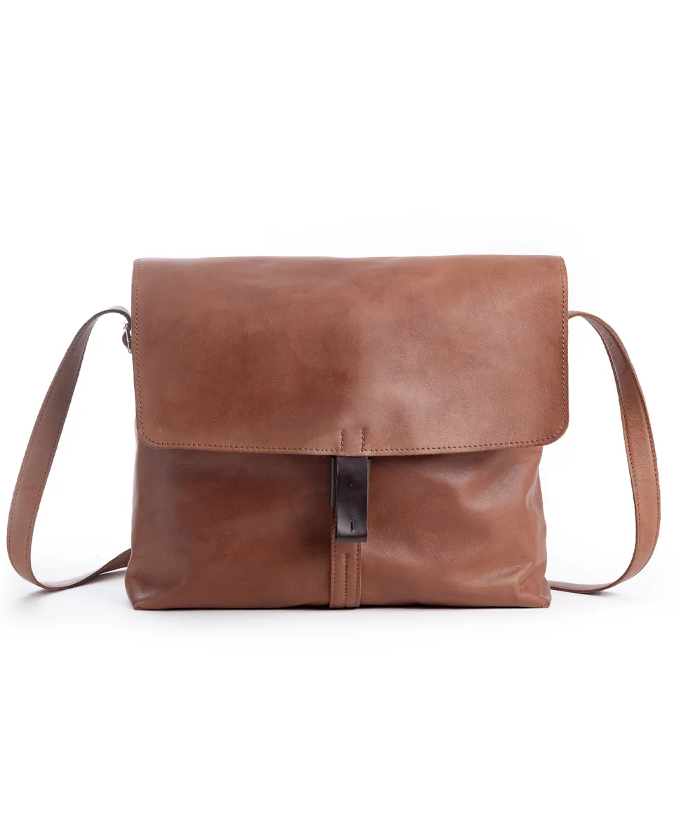 harolds-lift-notebook-messengerbag-umh-ngetasche-schwarz-leder image 1