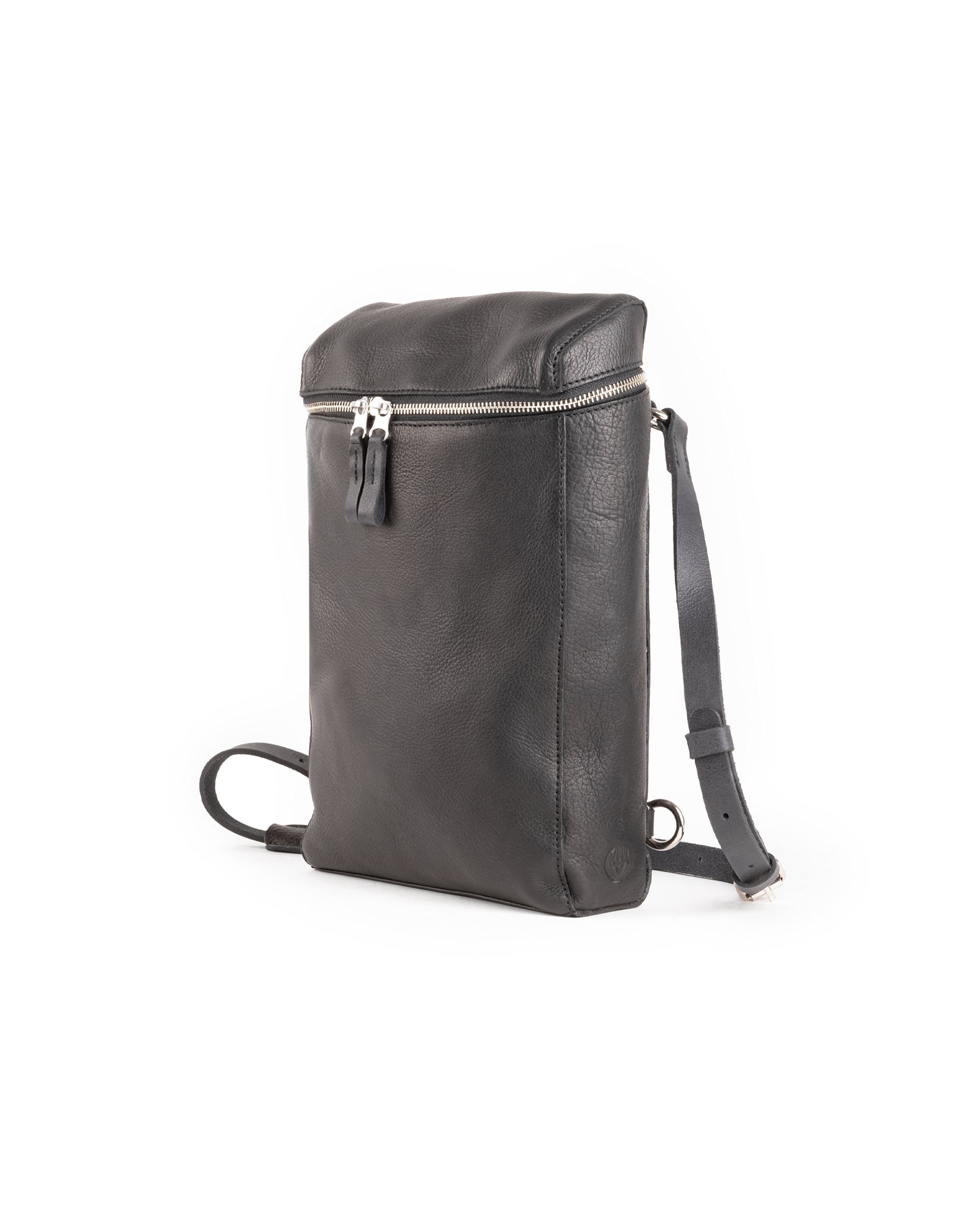 harolds-box-backpack-rucksack-schwarz-a4-leder-2in1 image 2
