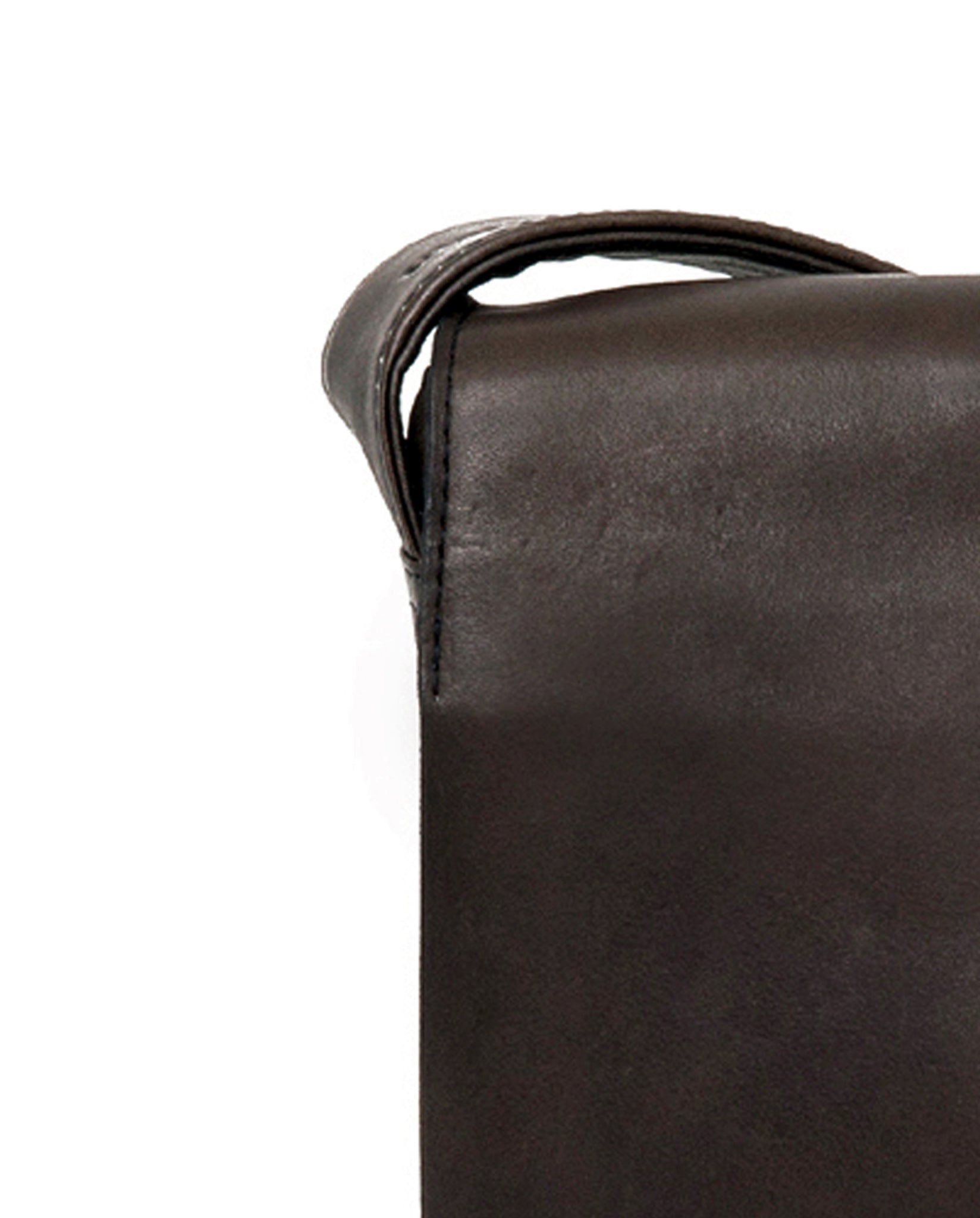 harolds-campo-messengerbag-l-kuriertasche-a4-leder-schwarz image 6