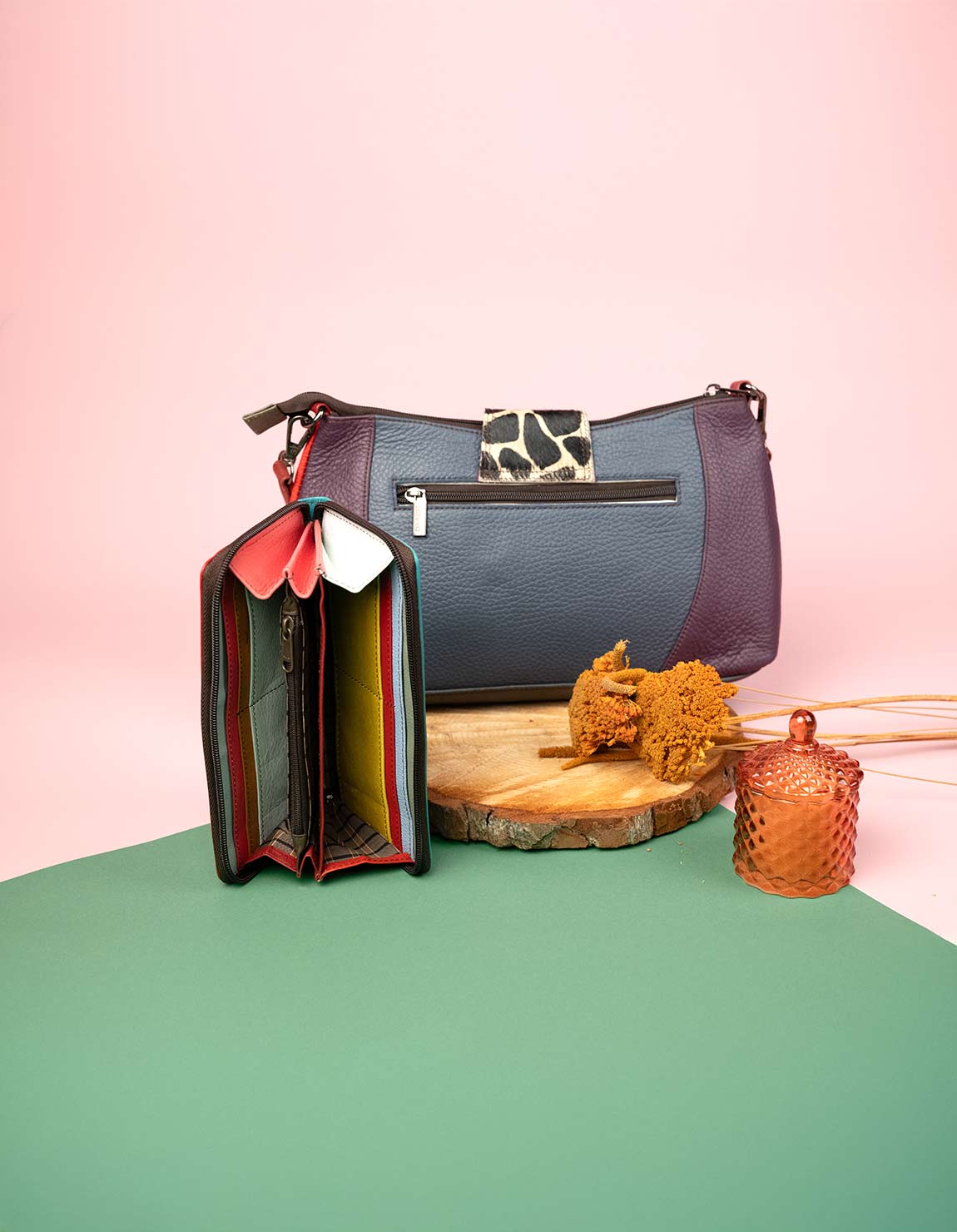 soruka-brest-tokyo-taschen-set-gr-n-rot-animal-print image 2