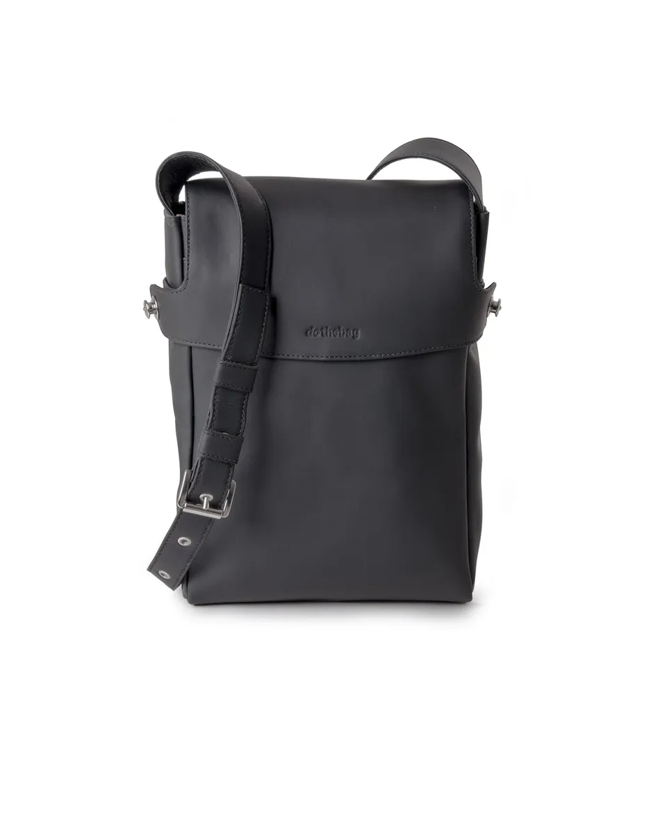 harolds-raboisonbag-up-end-l-kuriertasche-schwarz-a4-leder image 1