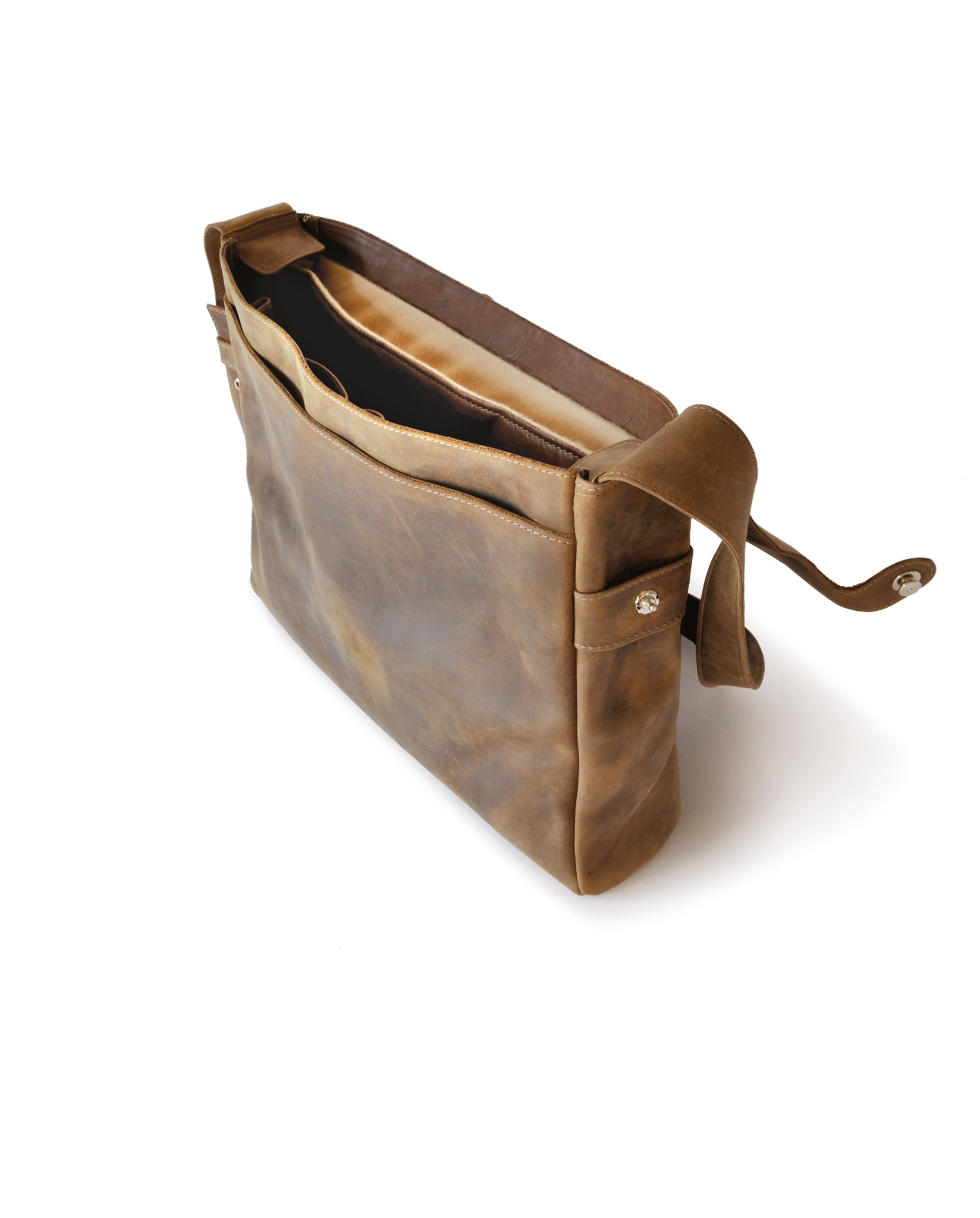 harolds-raboisonbag-kuriertasche-schwarz-15-leder image 3