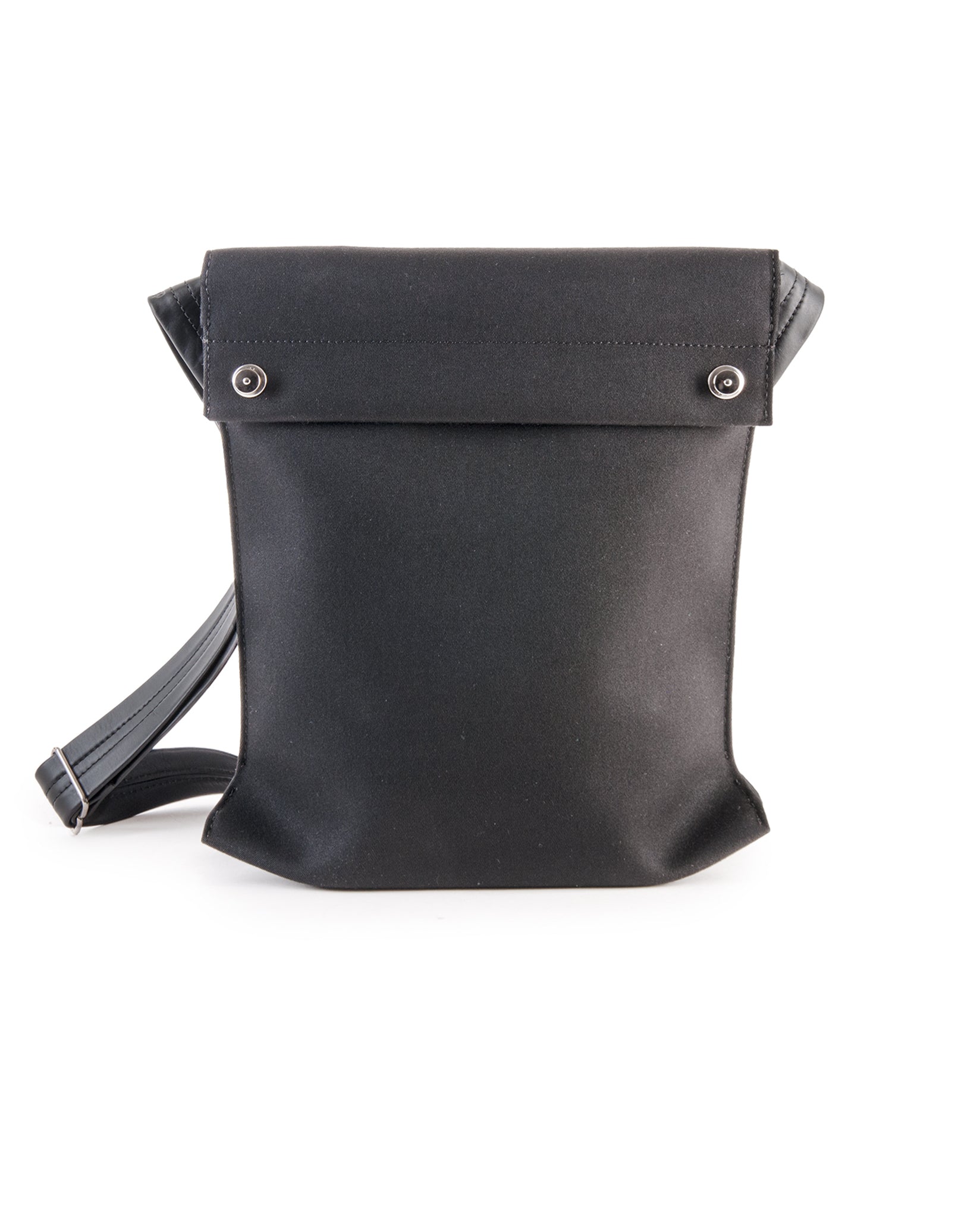 harolds-cubicbag-messenger-up-end-medium-umh-ngetasche-schwarz image 1