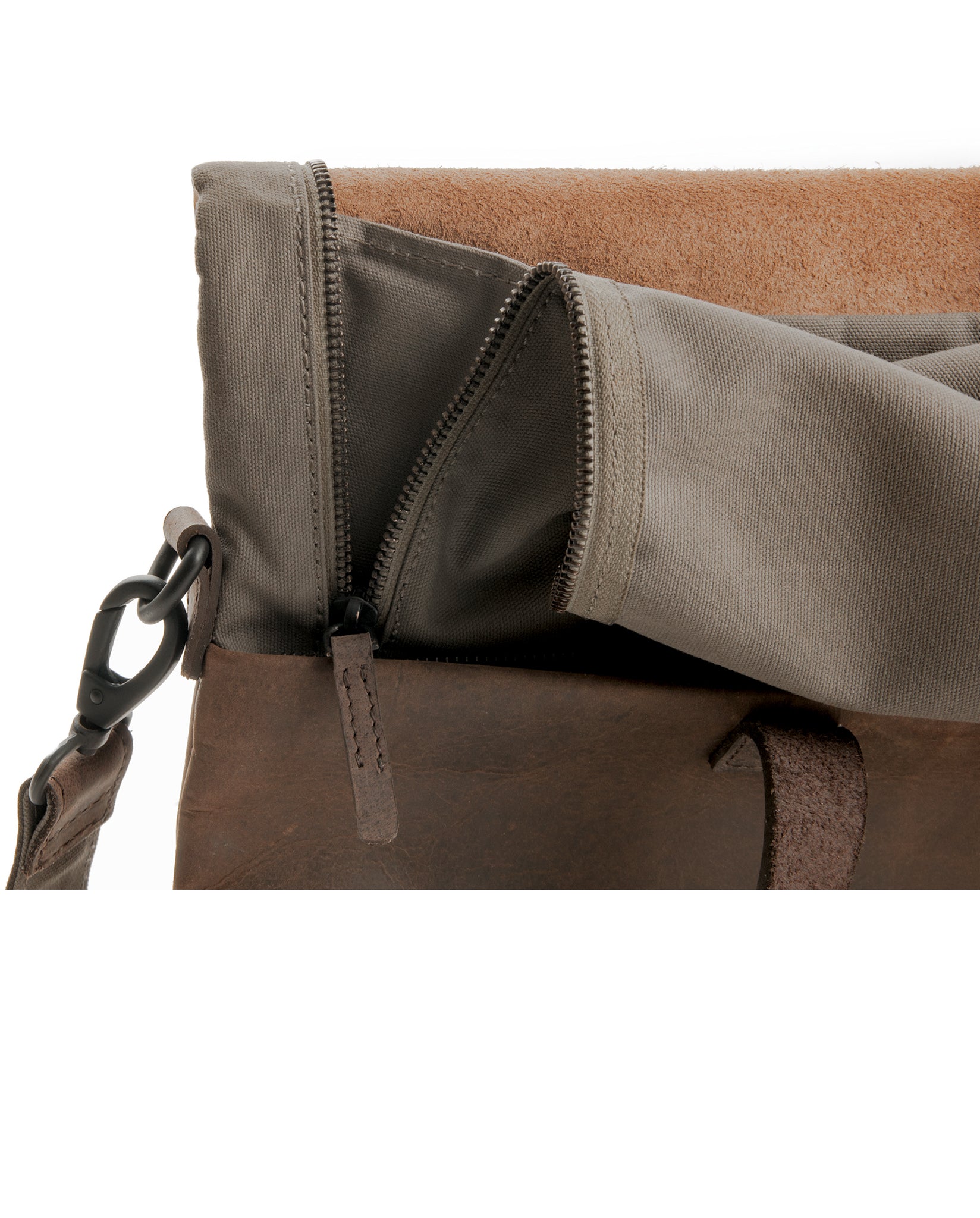 harolds-submarine-backpack-l-rucksack-natur-notebook-leder image 7