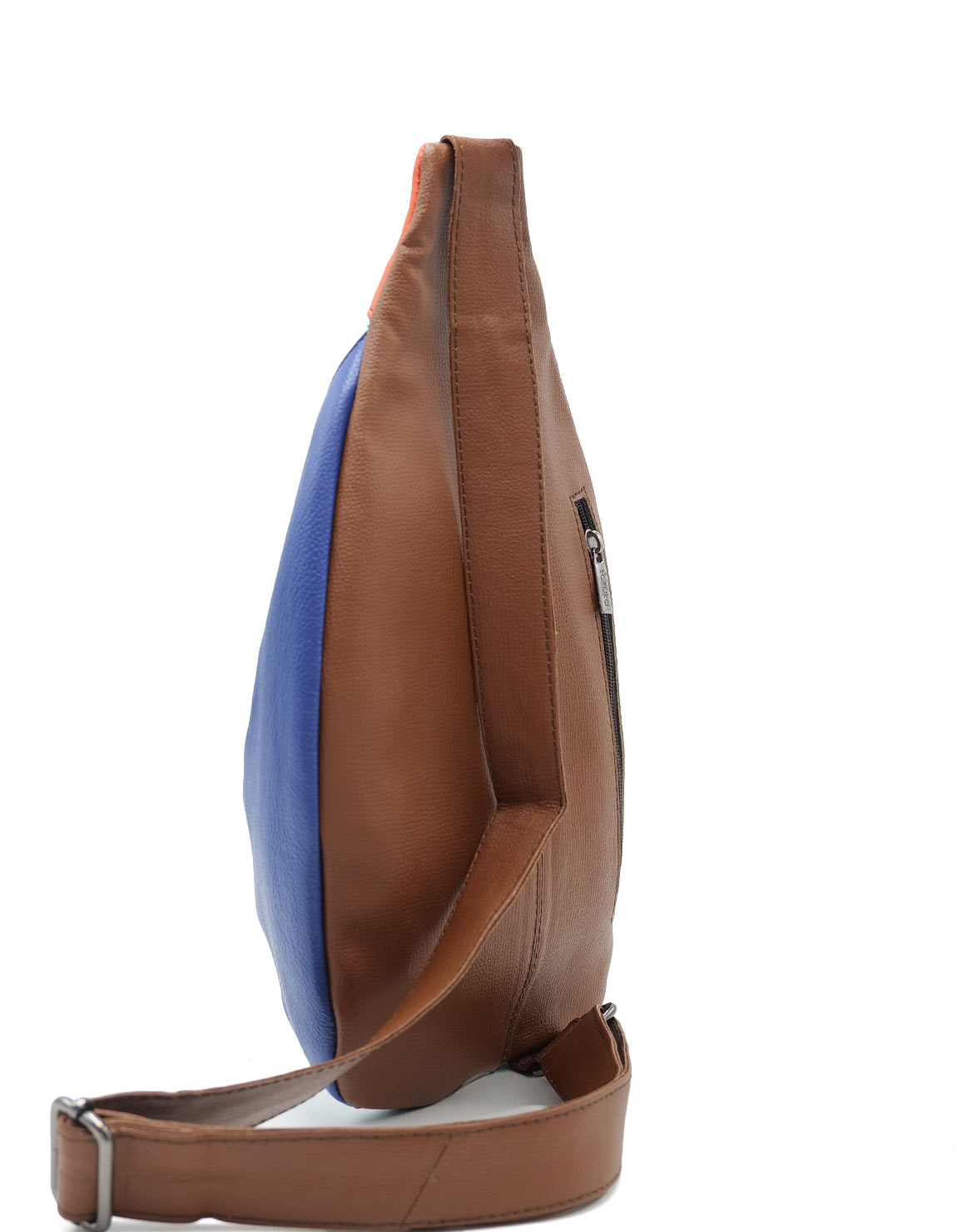 soruka-glasgow-bauchtasche-leder-blau-crossbody image 3