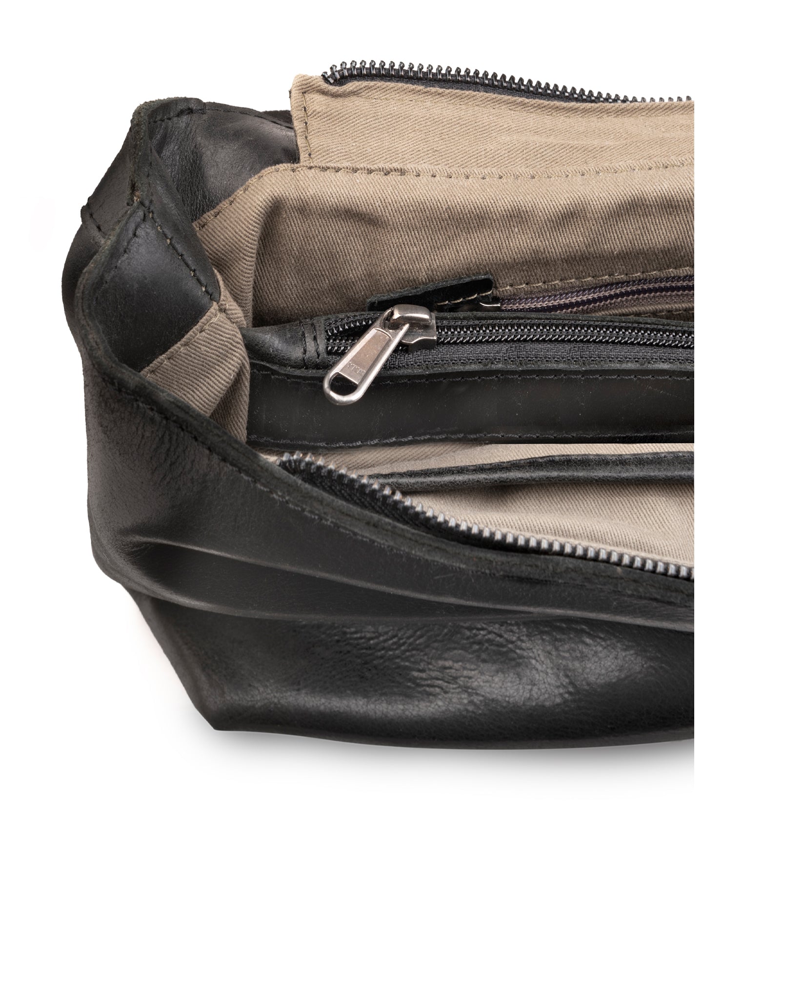 harolds-aberdeen-backpack-women-rucksack-schwarz-tablet image 4