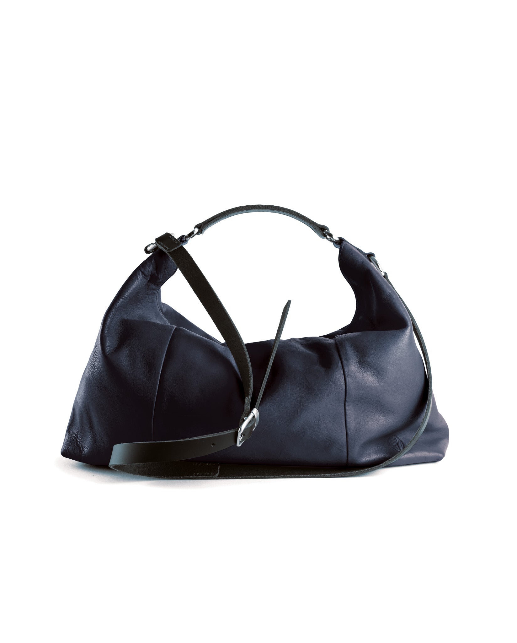 harolds-chaza-pouch-medium-schultertasche-dunkelblau-leder image 1