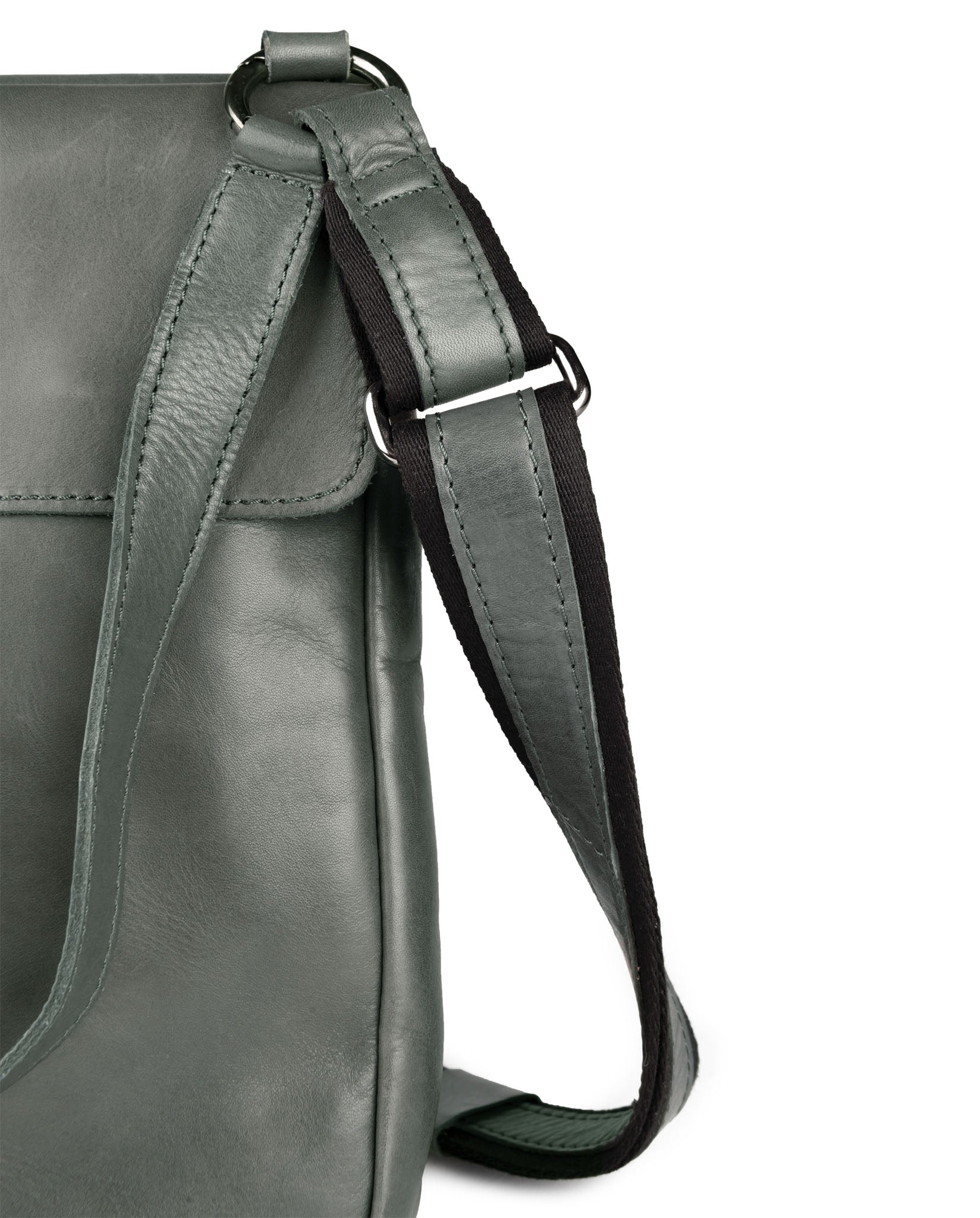 harolds-caugio-double-up-schultertasche-schwarz-leder image 4