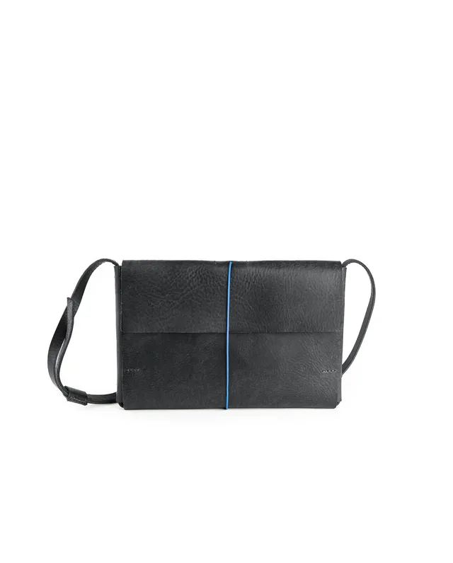 harolds-keeper-shoulderbag-m-schultertasche-schwarz-leder image 1