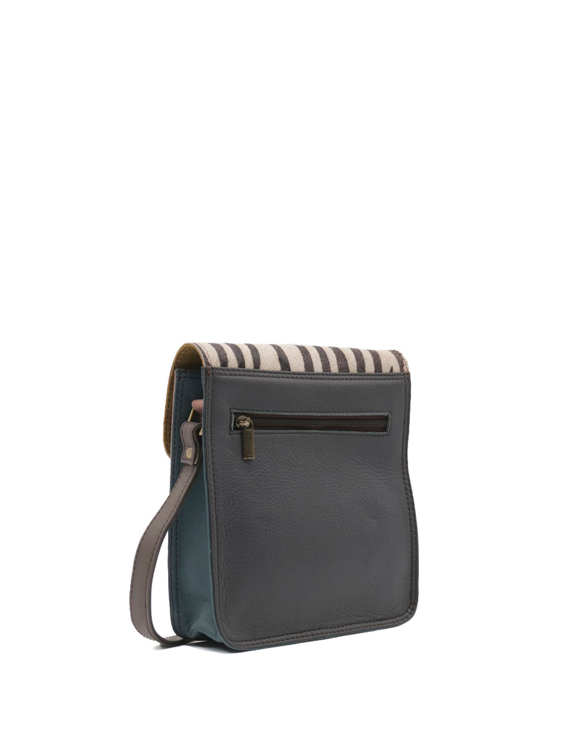 soruka-seoul-umh-ngetasche-rosa-leo-recycling-leder image 3