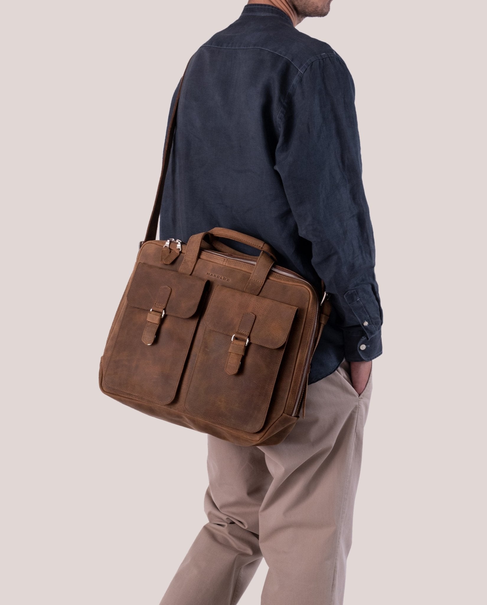 harolds-toro-businessbag-businesstasche-schwarz-17-zoll-rindleder image 2