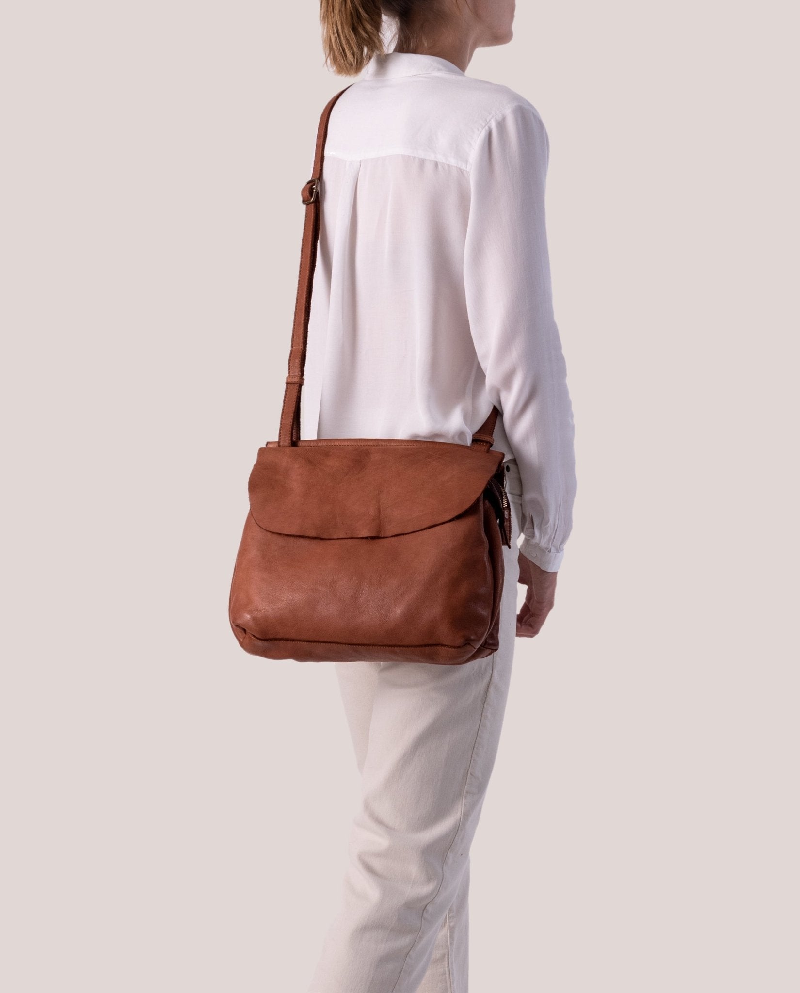 harolds-submarine-shoulderbag-flap-l-umh-ngetasche-schwarz image 2