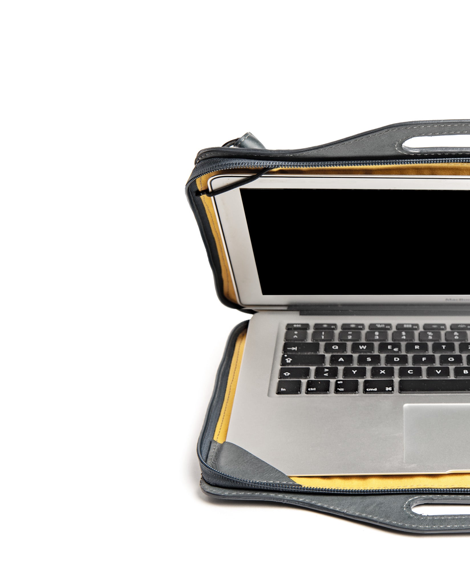 harolds-flatcase-notebooksleeve-small-laptoptasche-schwarz image 8