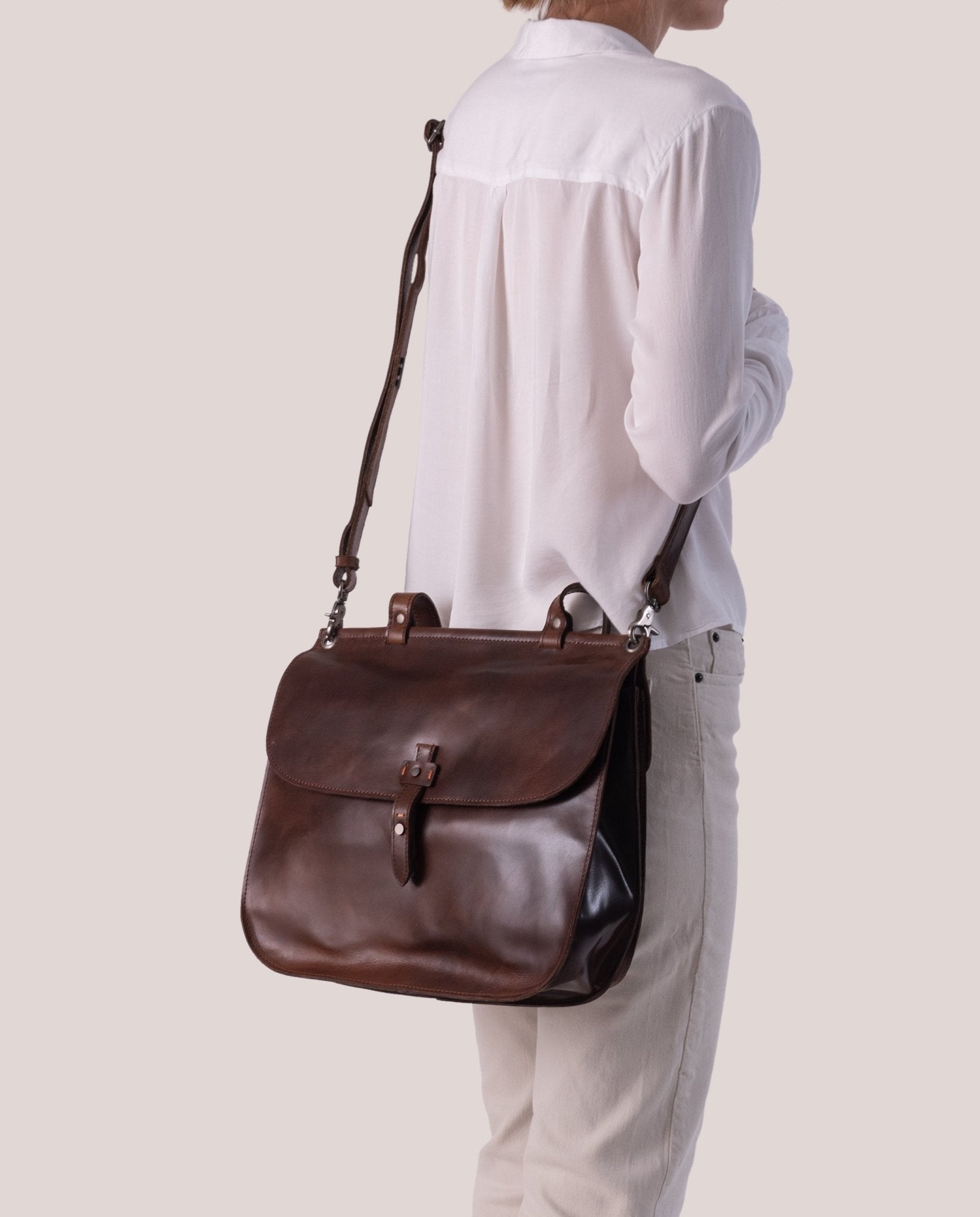 harolds-aberdeen-slingbag-l-businesstasche-braun-a4-rindleder image 3