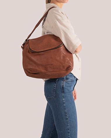 harolds-submarine-schultertasche-schwarz-a4-leder image 2