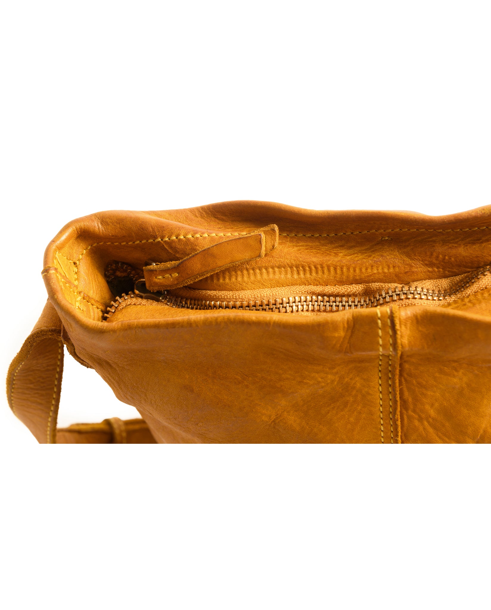 harolds-submarine-crossbag-umh-ngetasche-schwarz-rindleder image 4