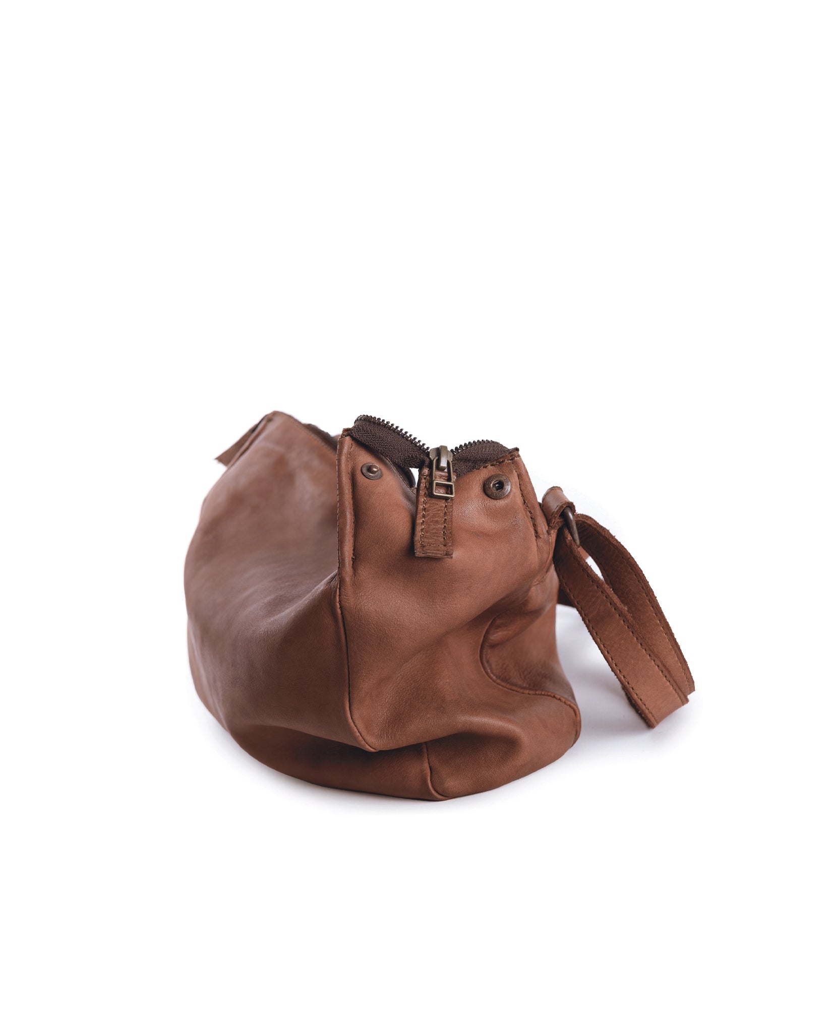 harolds-submarine-postbag-umh-ngetasche-schwarz-leder-leicht image 5