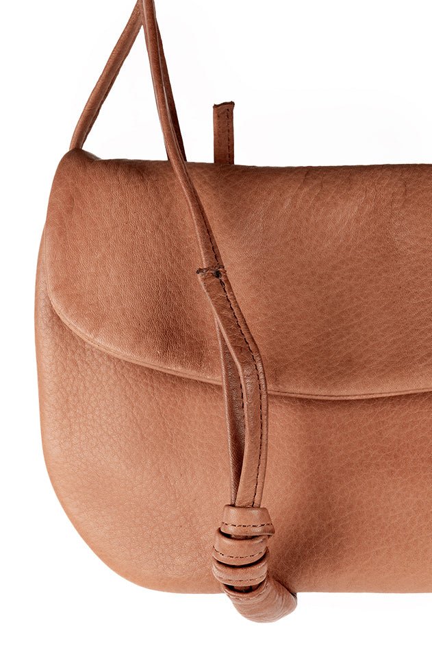 harolds-cufu-slingbag-schultertasche-schwarz-rinderleder image 5