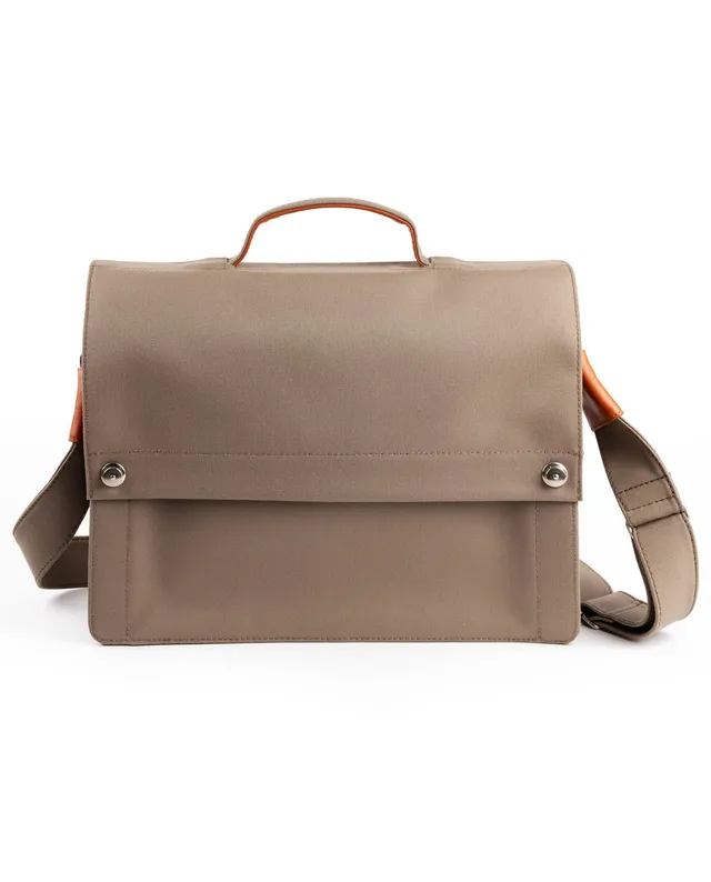 harolds-cubicbag-briefcase-small-aktentasche-camel-wasserdicht image 1