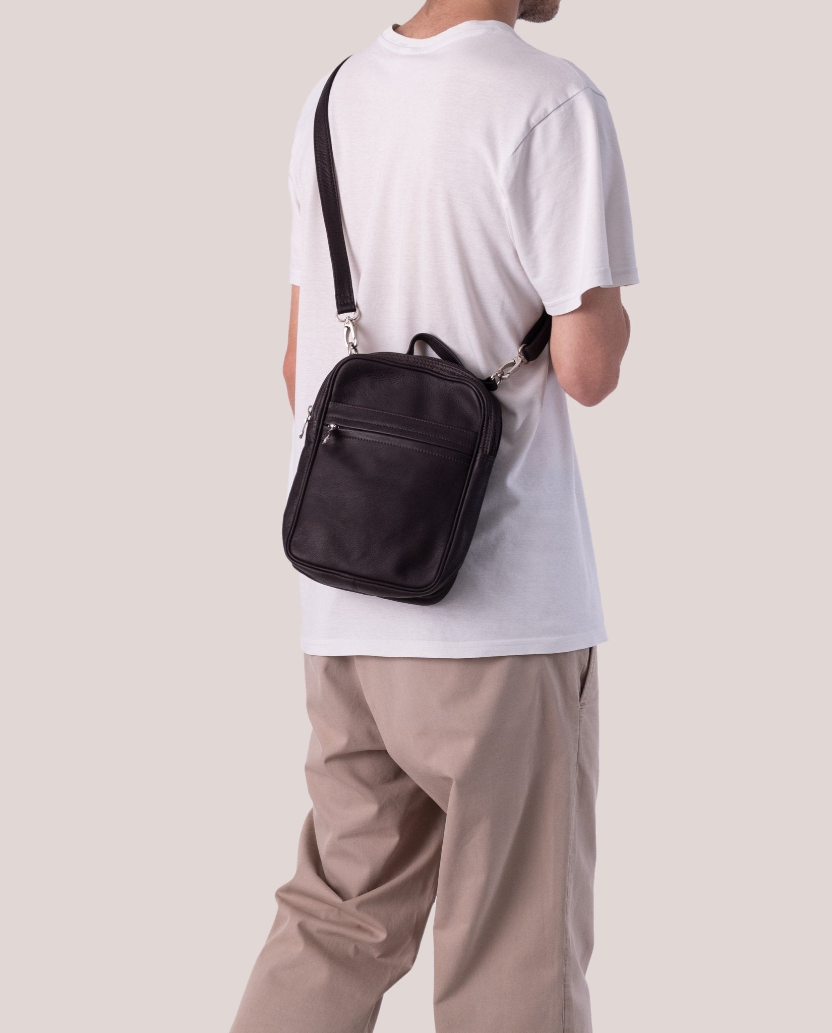 harolds-country-messengerbag-umh-ngetasche-braun-leder image 2