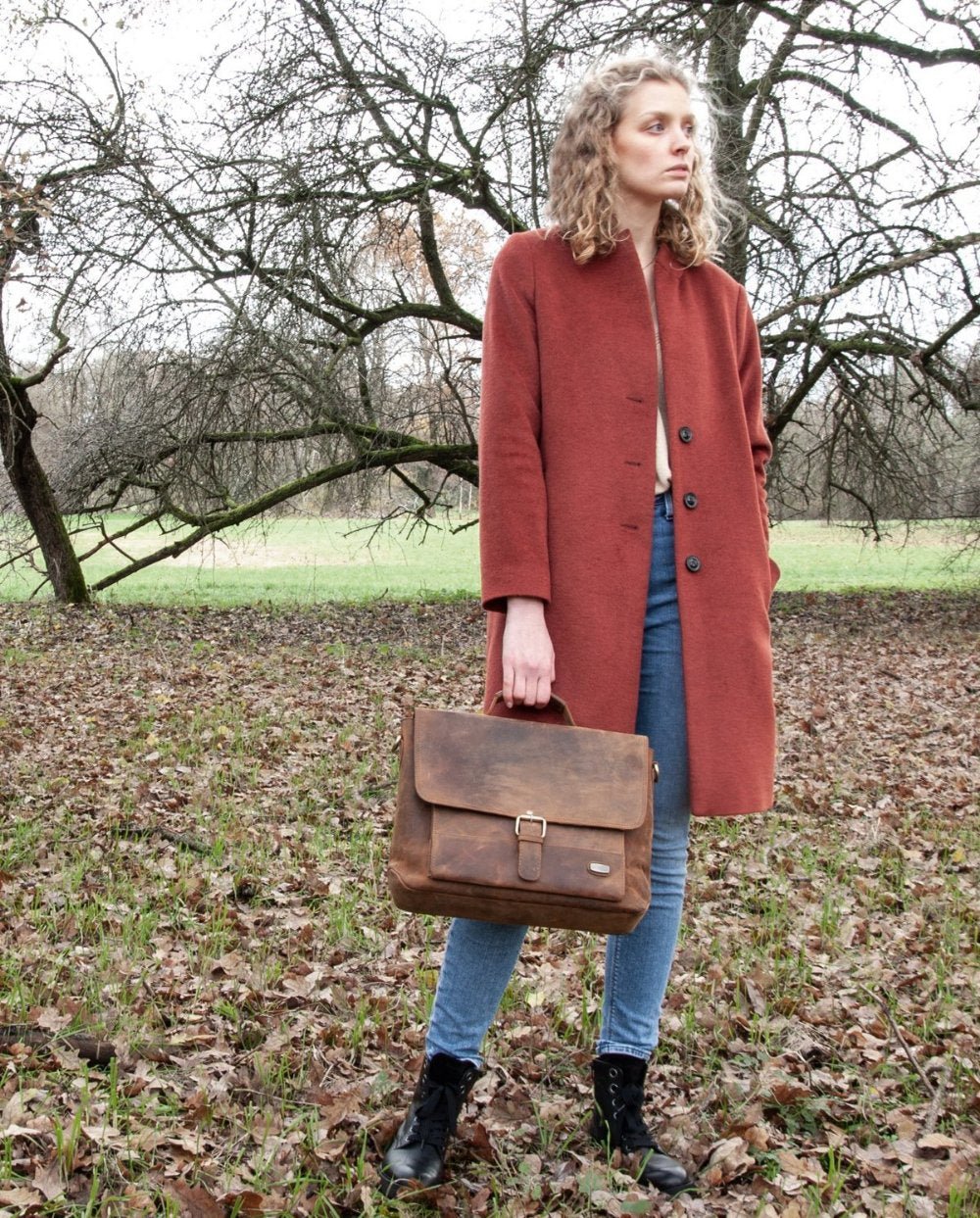 harolds-antic-briefcase-s-aktentasche-leder-natur image 2