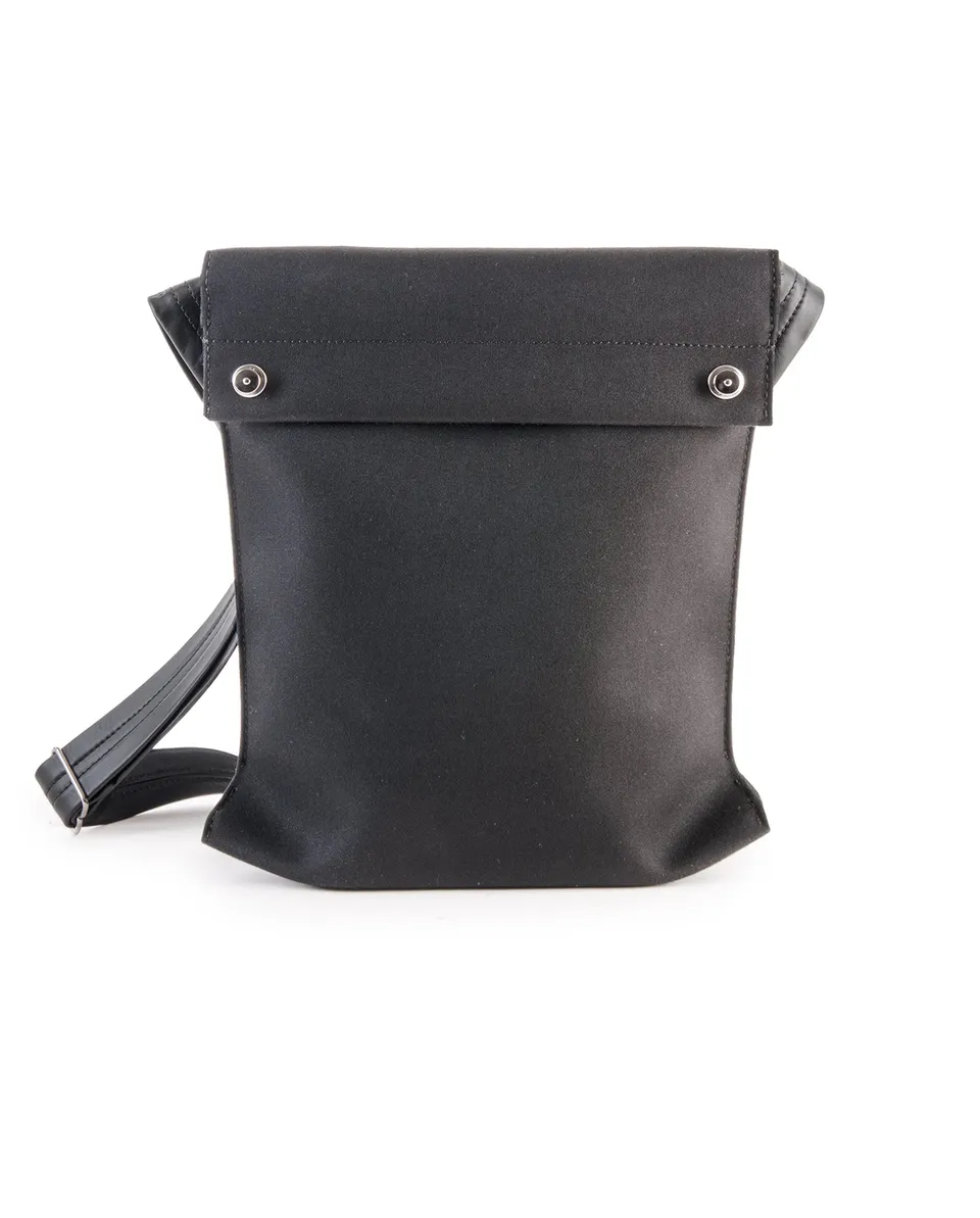 harolds-cubicbag-messenger-up-end-medium-umh-ngetasche-schwarz image 1