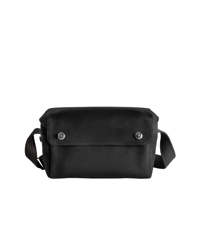 harolds-tank-small-cabrio-kameratasche-schwarz-cabriostoff image 1