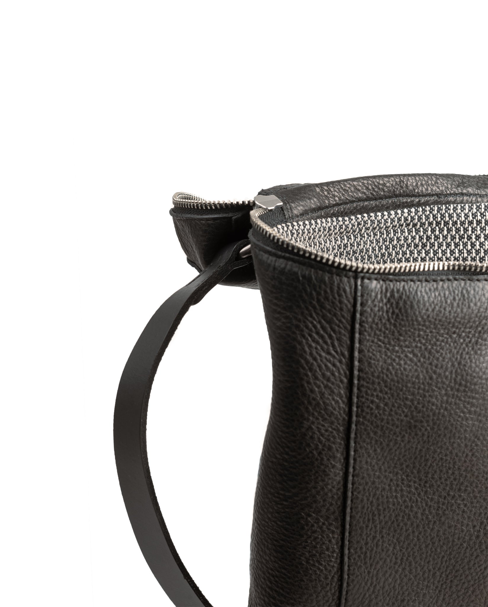 harolds-box-backpack-rucksack-schwarz-a4-leder-2in1 image 4