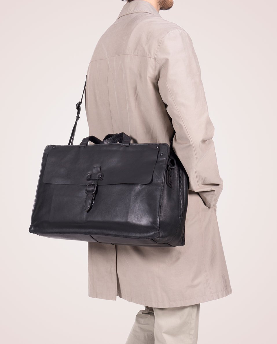 harolds-aberdeen-weekender-lederreisetasche-schwarz image 2